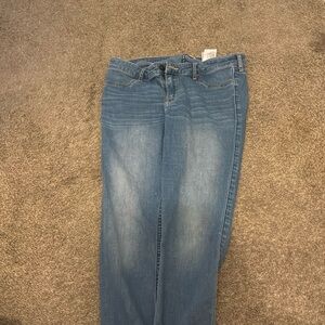 Never worn smoke-free home